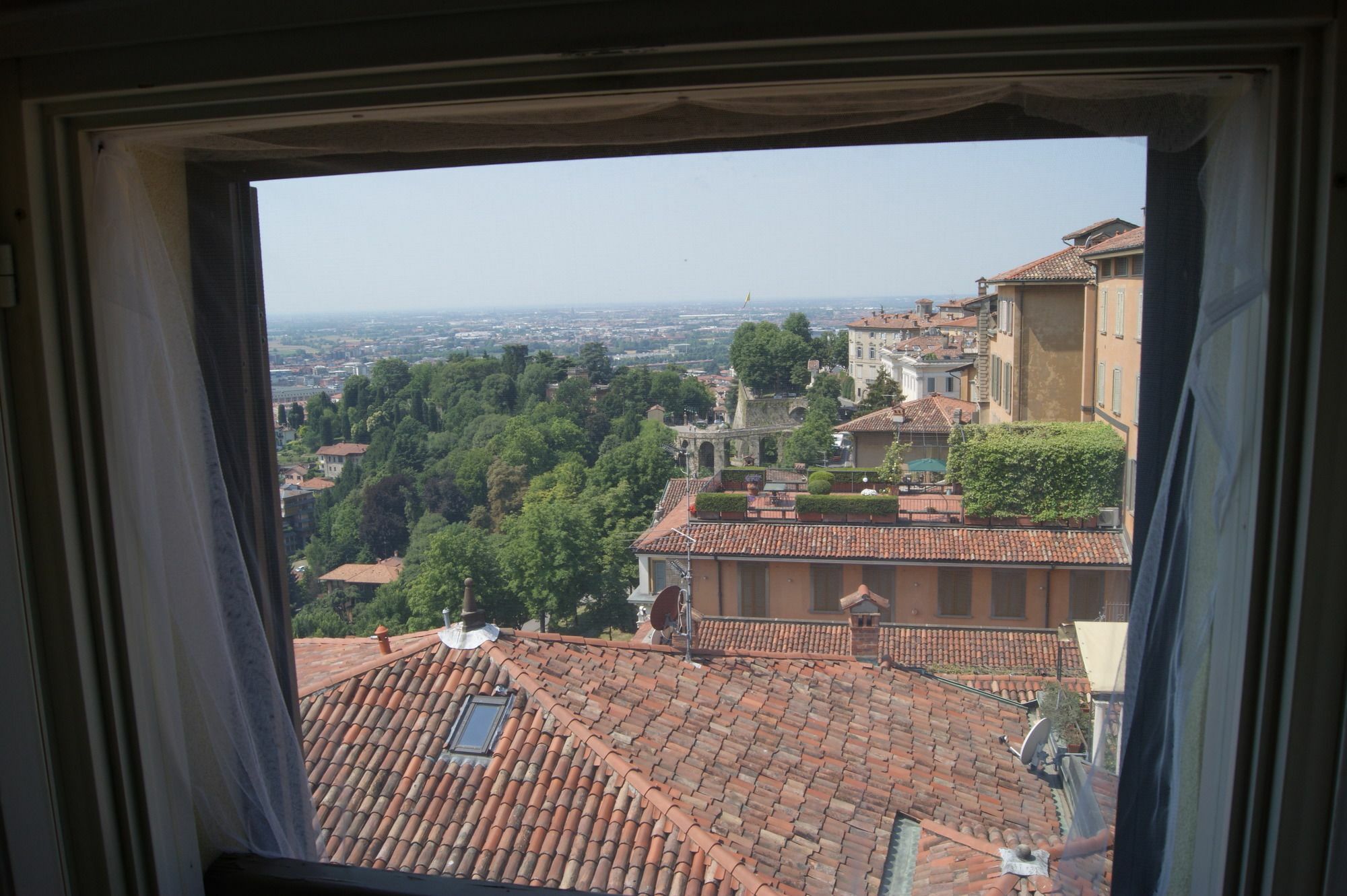 La Luna Blu In Old Town Bergamo Eksteriør billede